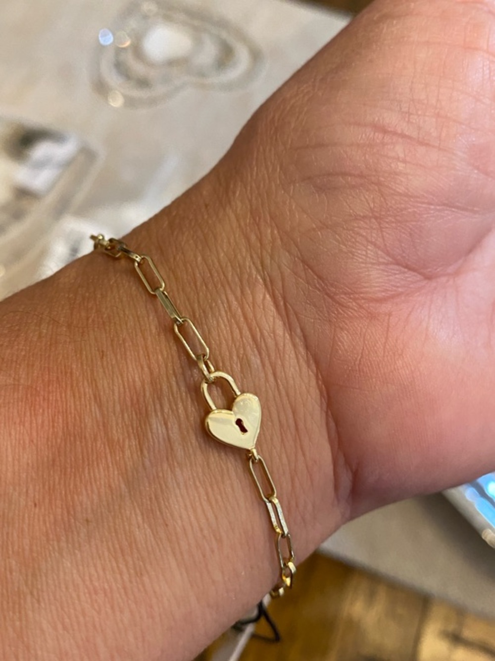 BaubleBar Gold Padlock Heart Bracelet - Picture 2 of 4